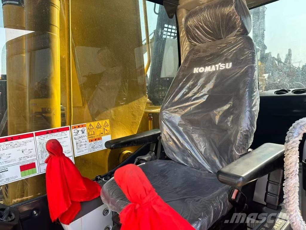 Komatsu PC 240 Bageri gusjeničari