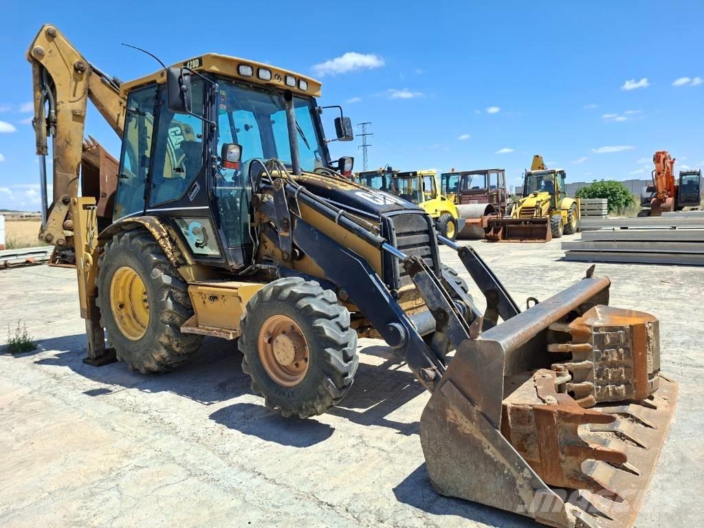 CAT 428 D Utovarni rovokopači