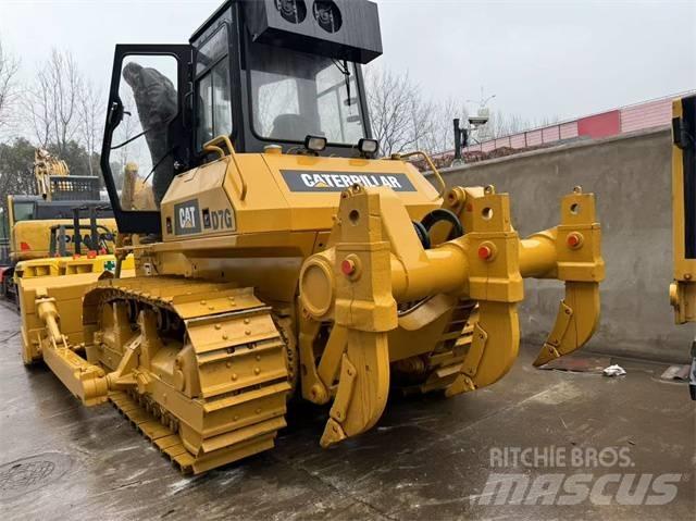 CAT D 7 G Buldožeri gusjeničari