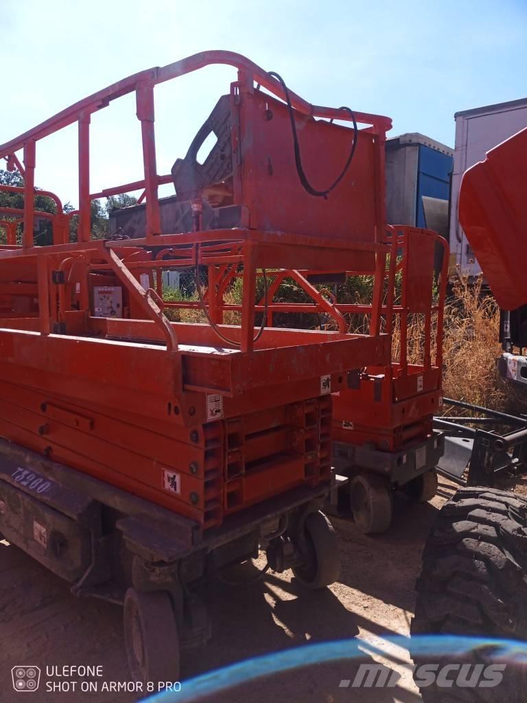 JLG 3246 ES Škaraste platforme