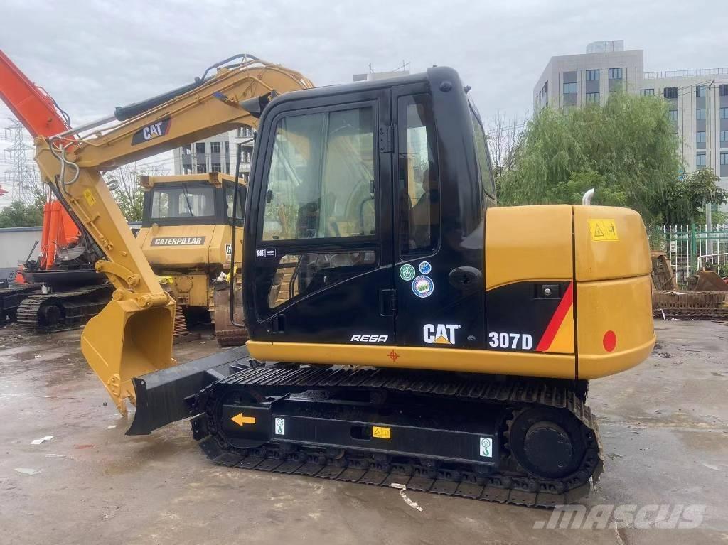 CAT 307 D Midi bageri 7t – 12t