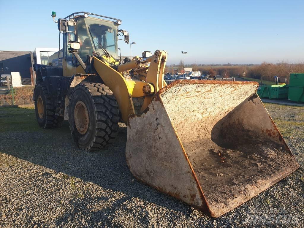 Komatsu WA320-8 Utovarivači na kotačima