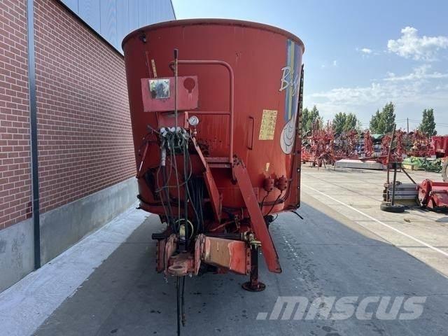 Peecon 24m³ Mikser hranilice