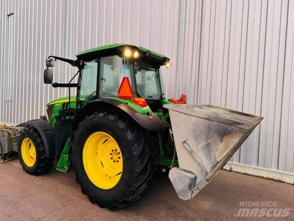 John Deere 6105 M Traktori