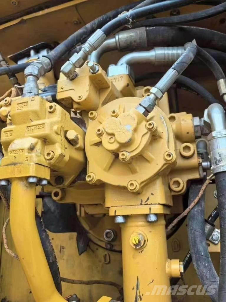 CAT 349 D L Bageri gusjeničari