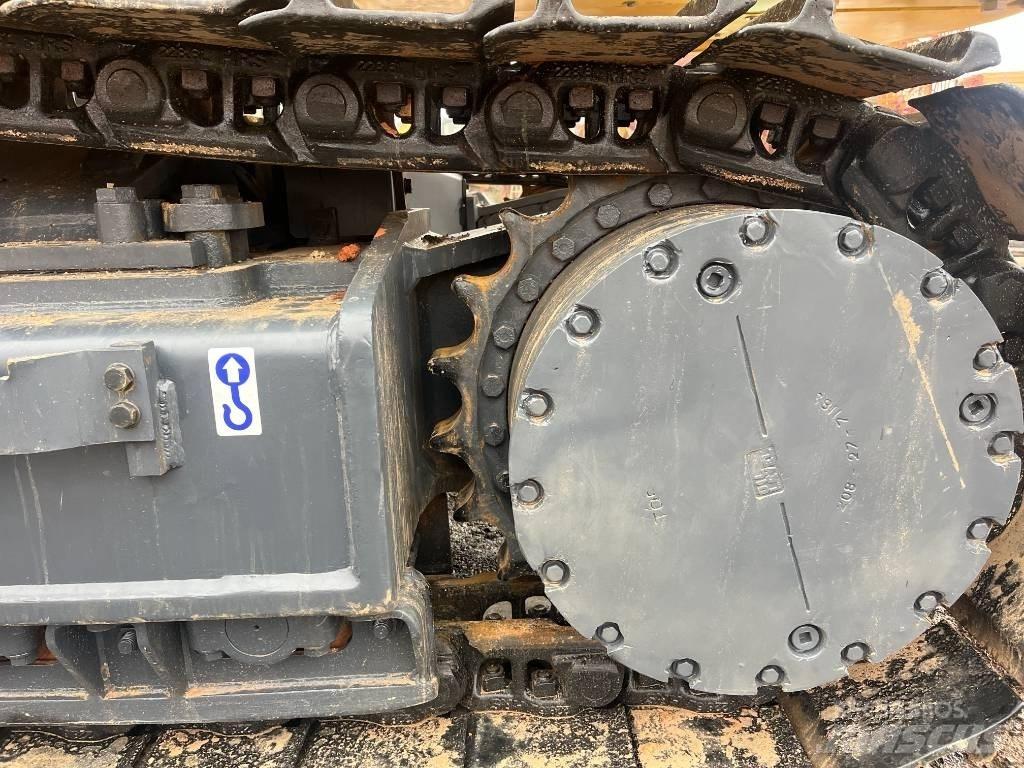 Komatsu PC 450 LC-8 Bageri gusjeničari