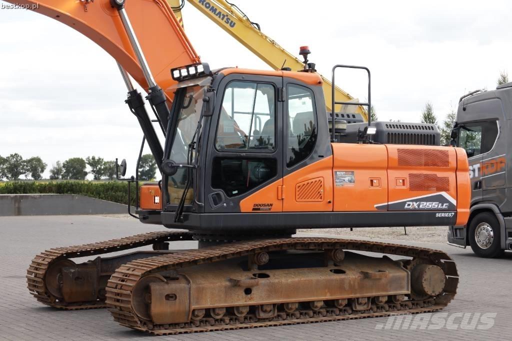 Doosan DX255LC-7 Bageri gusjeničari