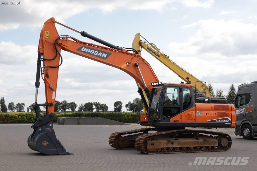 Doosan DX255LC-7 Bageri gusjeničari
