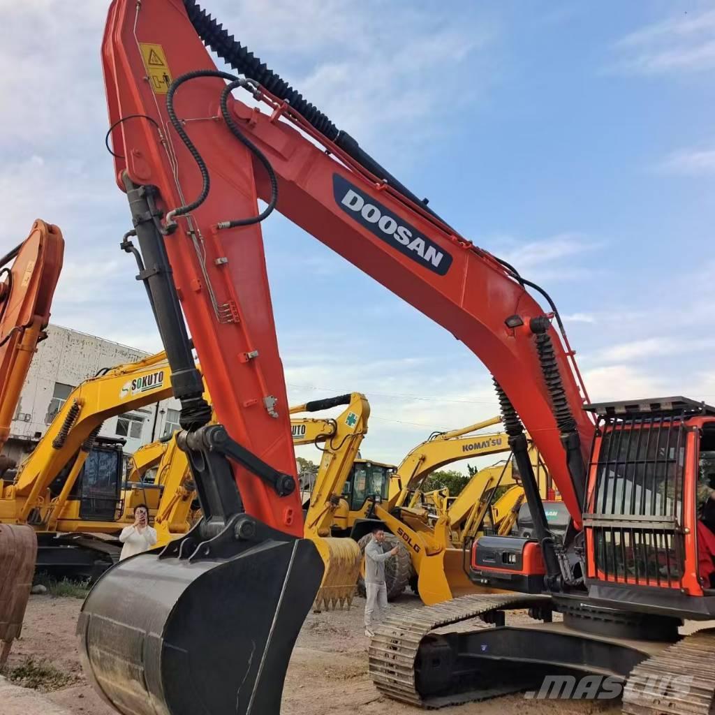 Doosan DX 300LC -9C Bageri gusjeničari