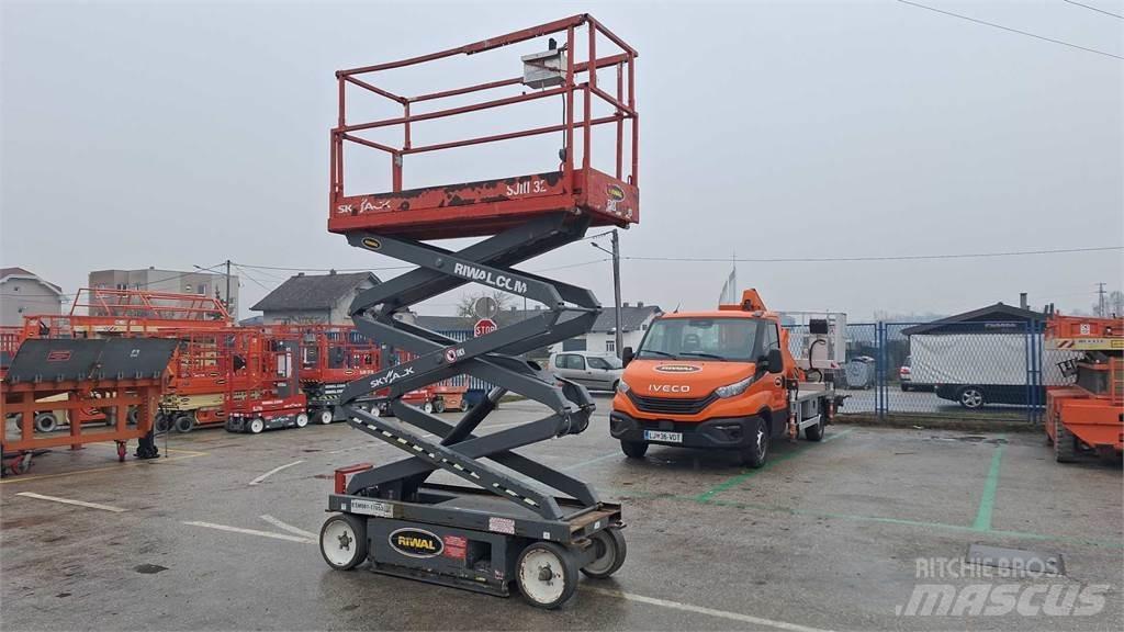 SkyJack SJIII3220 Škaraste platforme