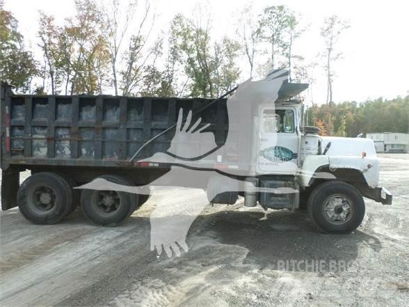 Mack DM600 Ostalo