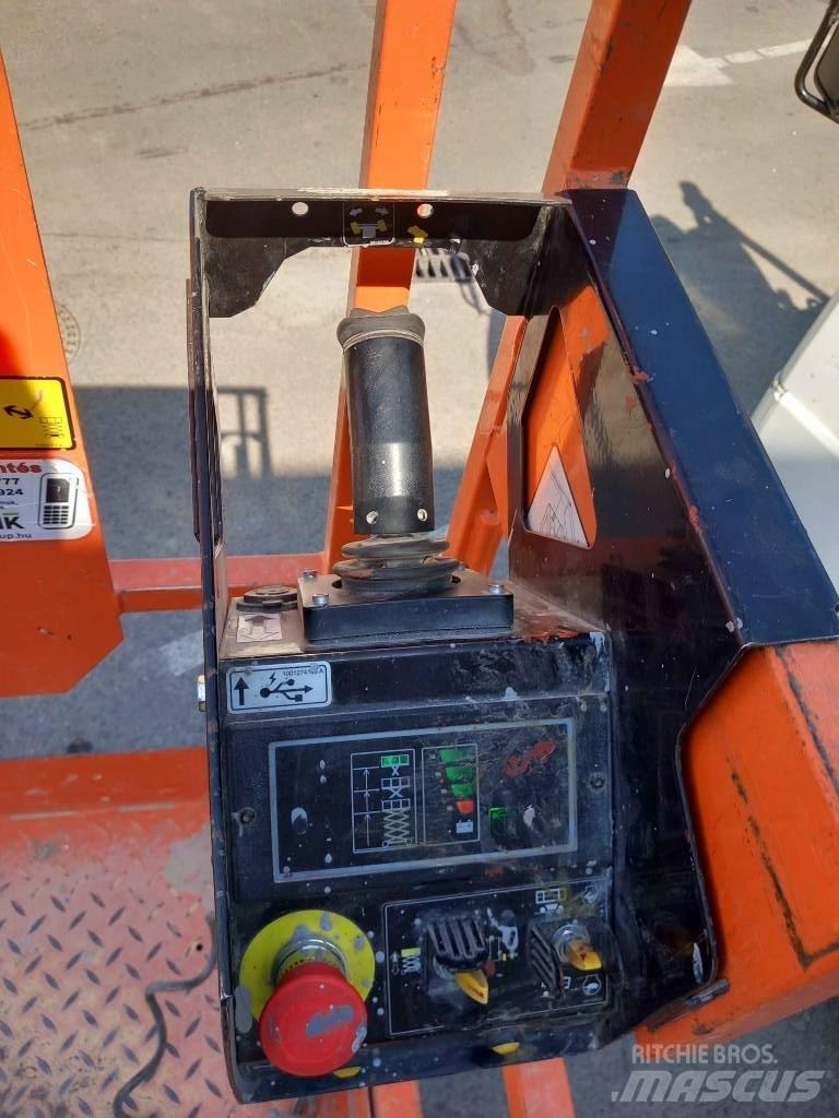 JLG 4045R Škaraste platforme