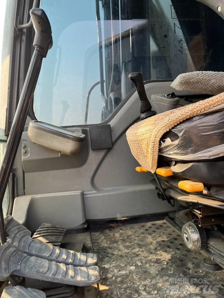 Volvo 290 Bageri gusjeničari