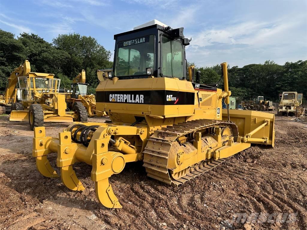 CAT D7G Buldožeri gusjeničari