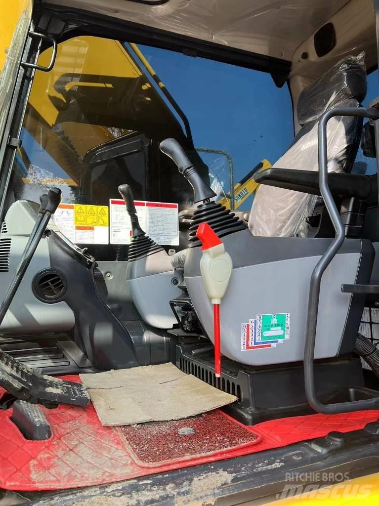 Komatsu PC 220 Bageri gusjeničari