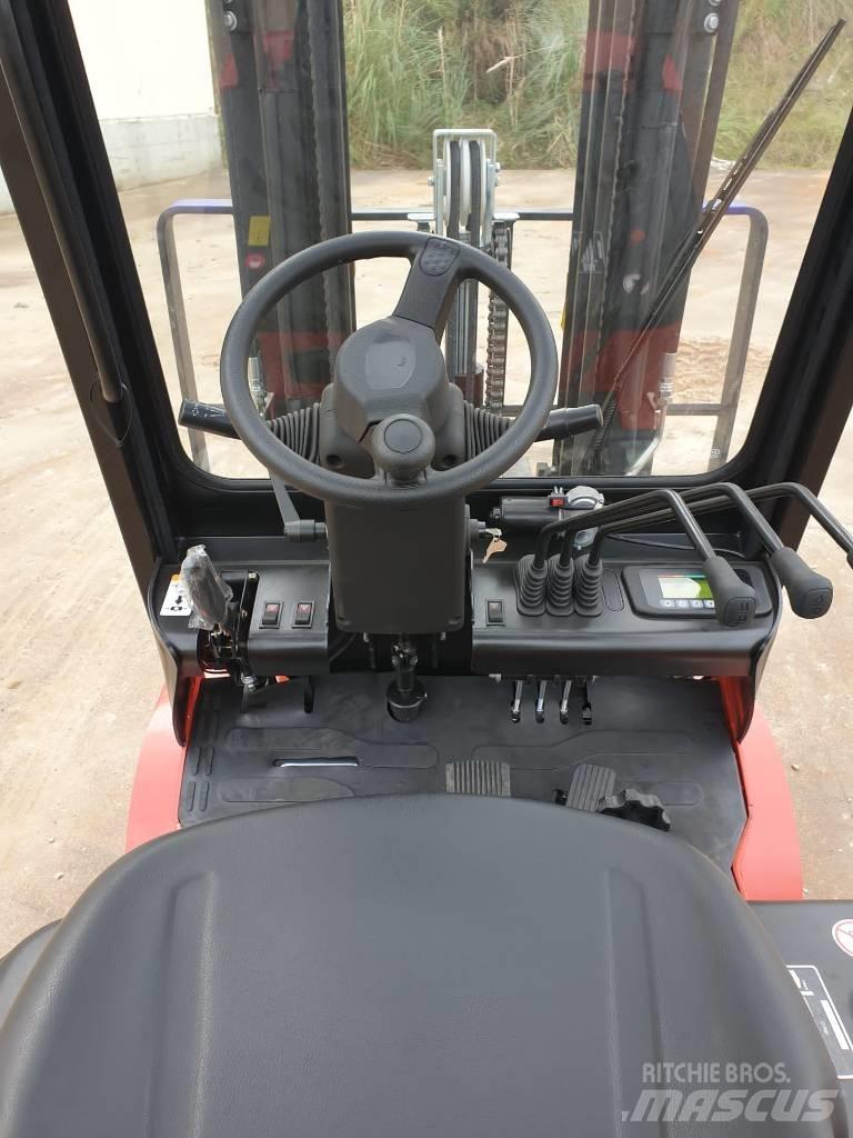 EP EFL181 Električni viličari