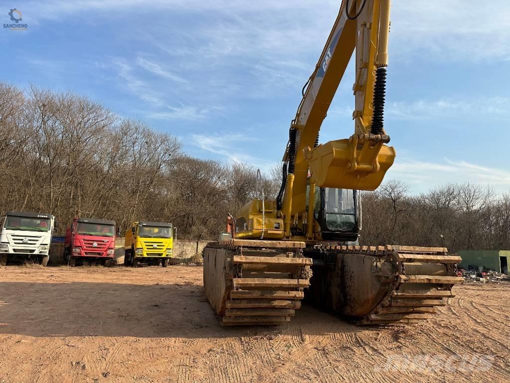 CAT 320CL Amfibijski bageri