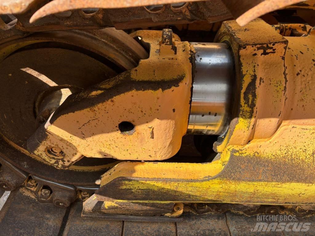 CAT D 7 H Buldožeri gusjeničari