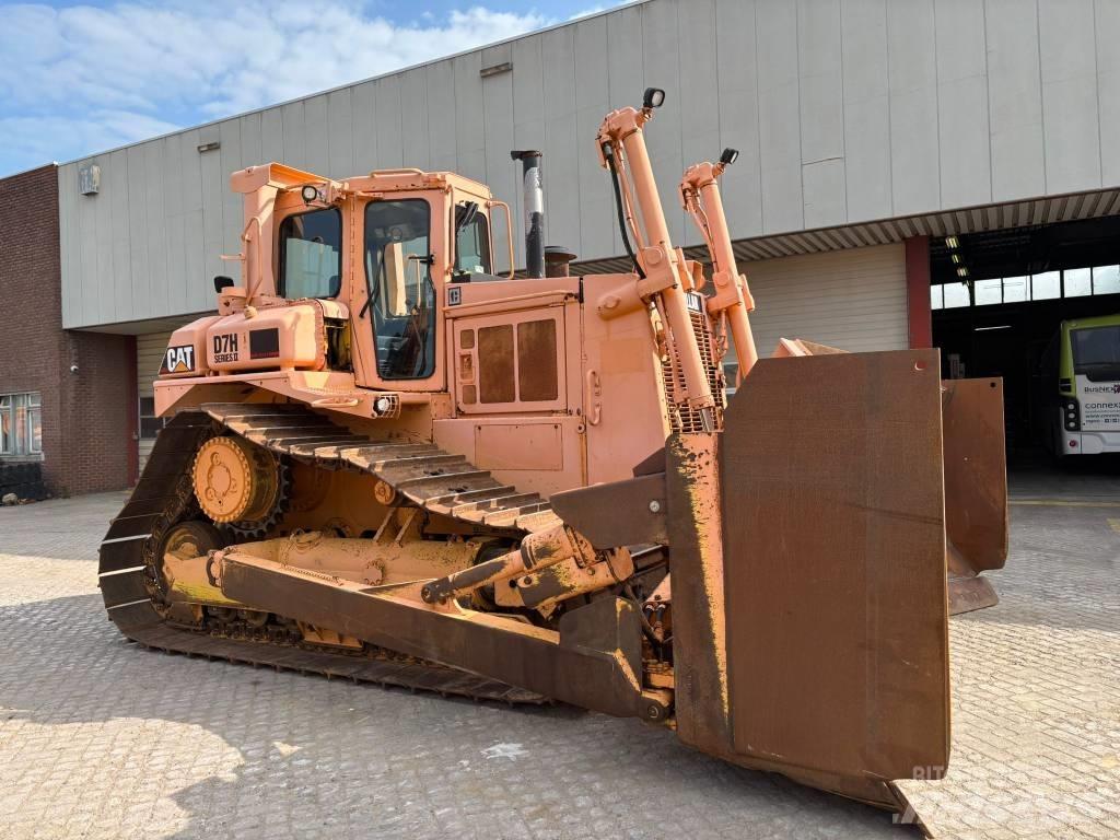 CAT D 7 H Buldožeri gusjeničari