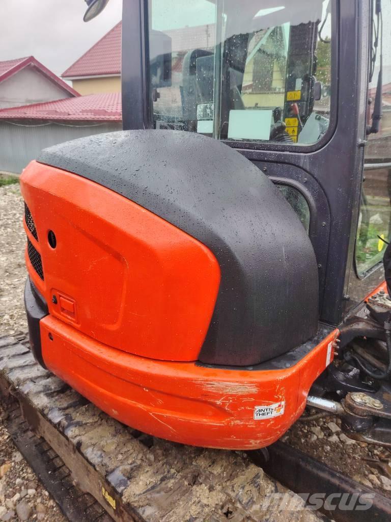 Kubota U 48-4 Mini bageri <7t