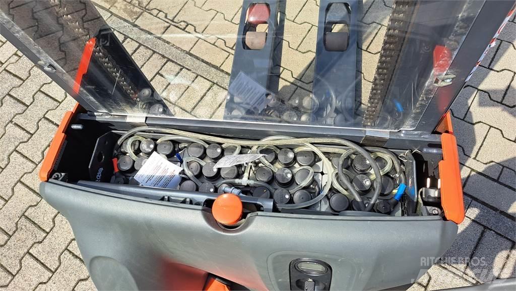 Linde L12- BR1172 Ručni električni viličar