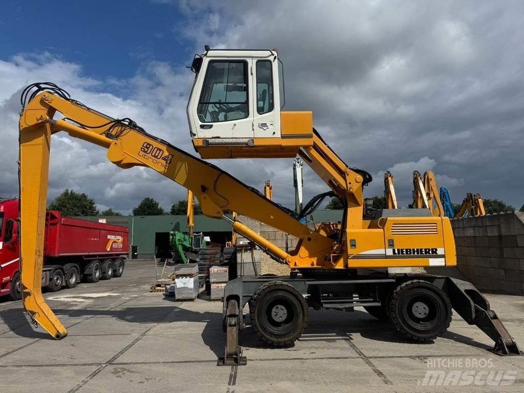 Liebherr A 904 Bageri za manipuliranje materijalom / otpadom