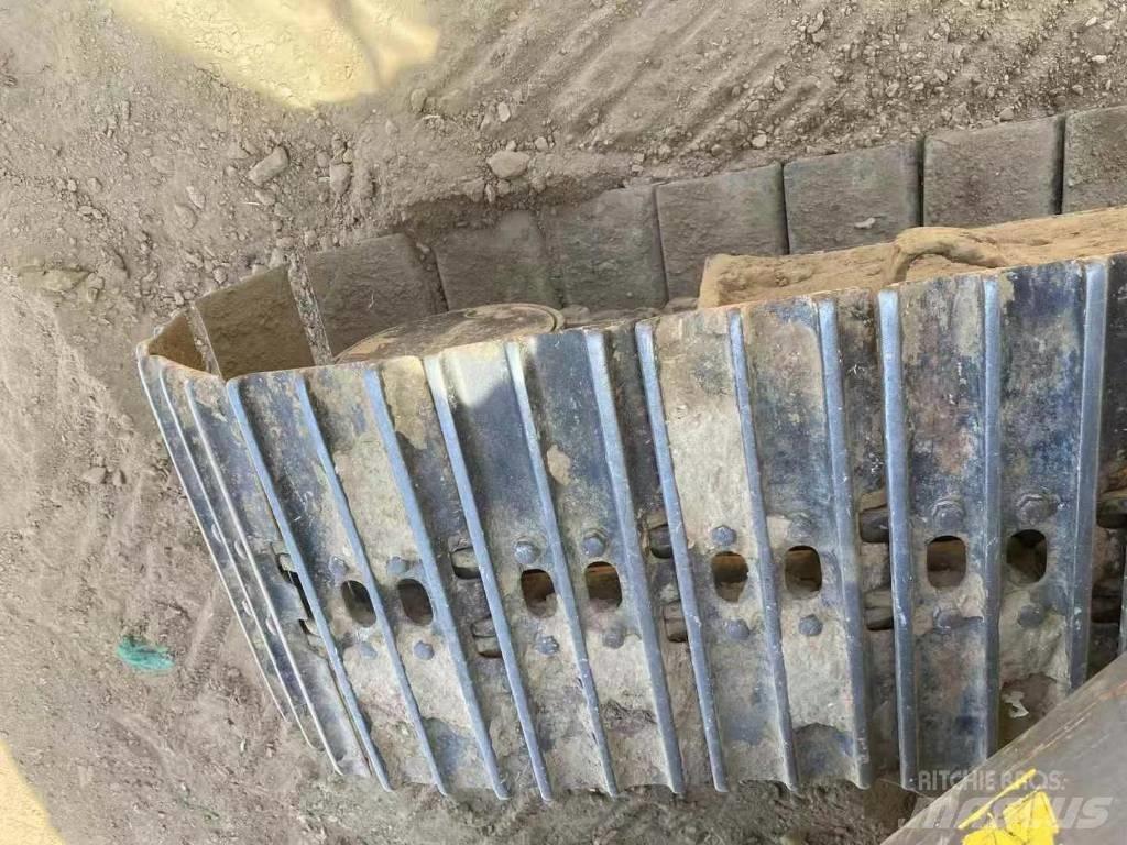 Volvo EC80 Bageri gusjeničari