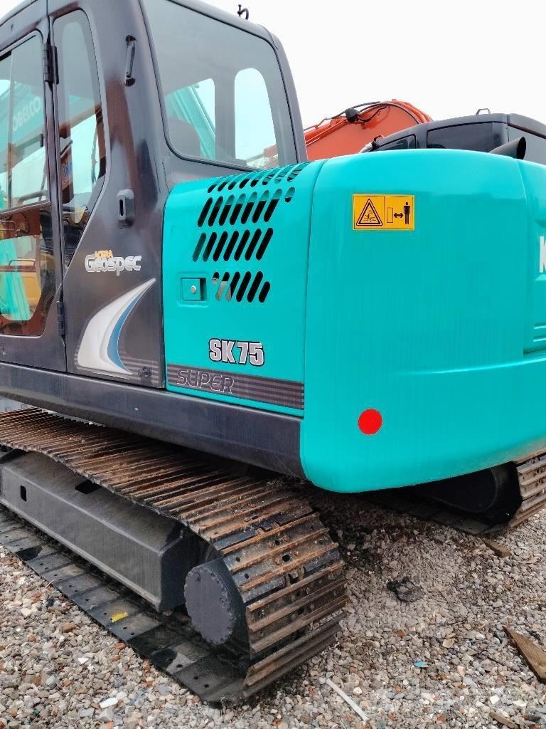 Kobelco SK 75 Bageri gusjeničari