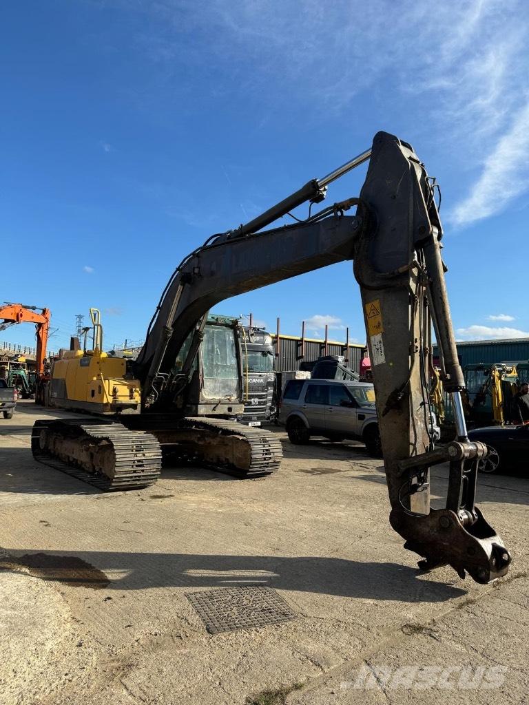 Volvo EC 220 DL Bageri gusjeničari