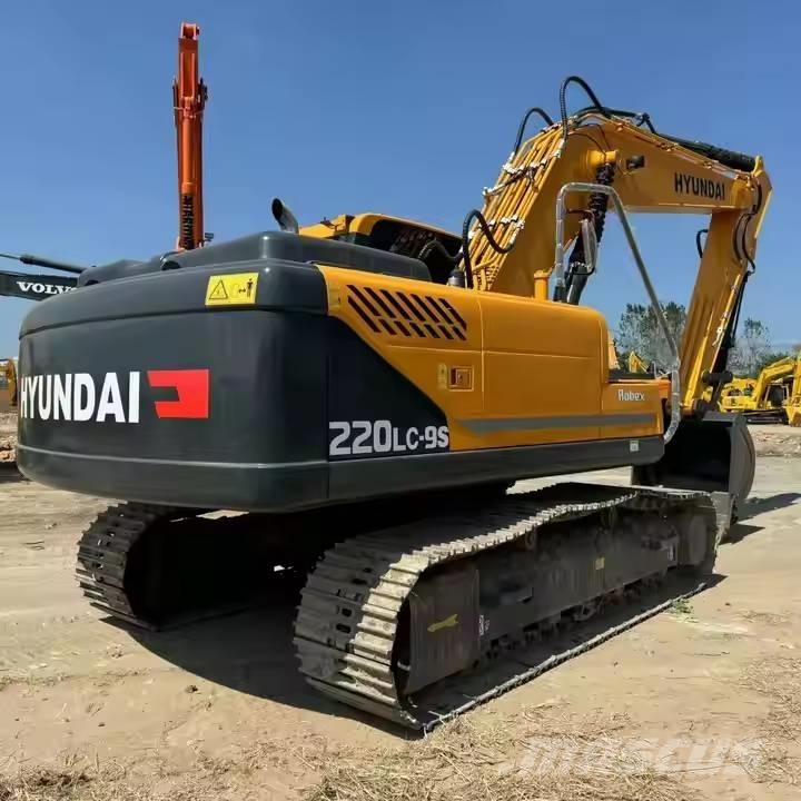 Hyundai R220LC-9S Bageri gusjeničari