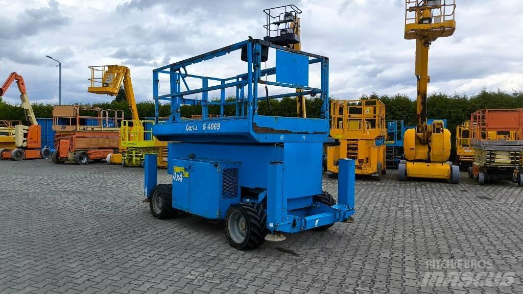 Genie GS 4069 Škaraste platforme