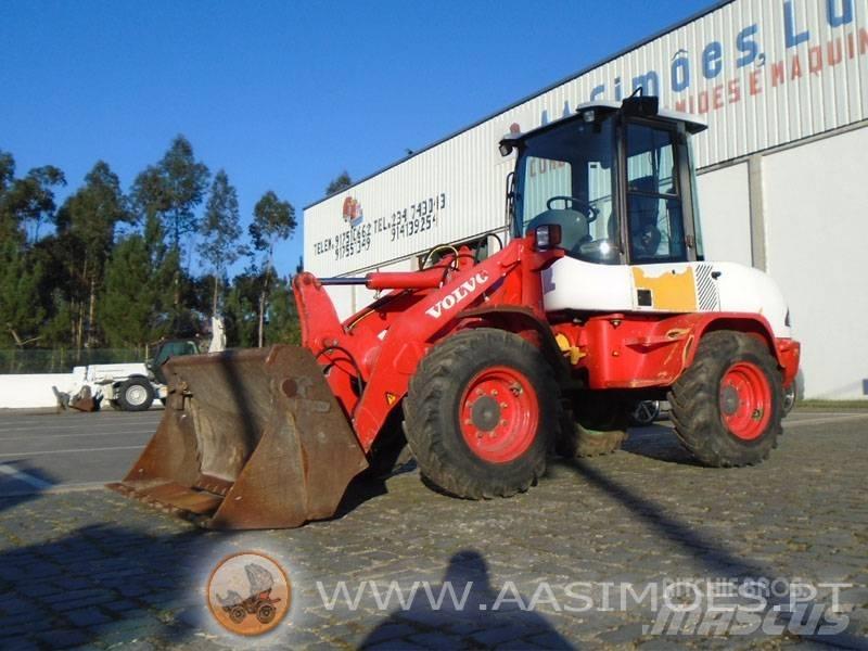 Volvo L 30 B Utovarivači na kotačima