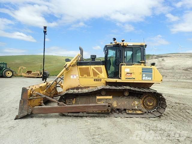Komatsu D65PX-18 Buldožeri gusjeničari