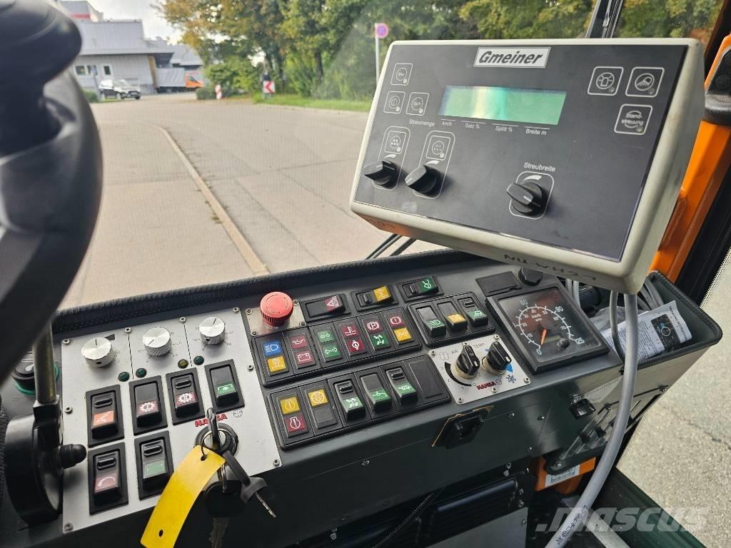 Hansa APZ 1003 K Vozila za prijevoz opreme za rad