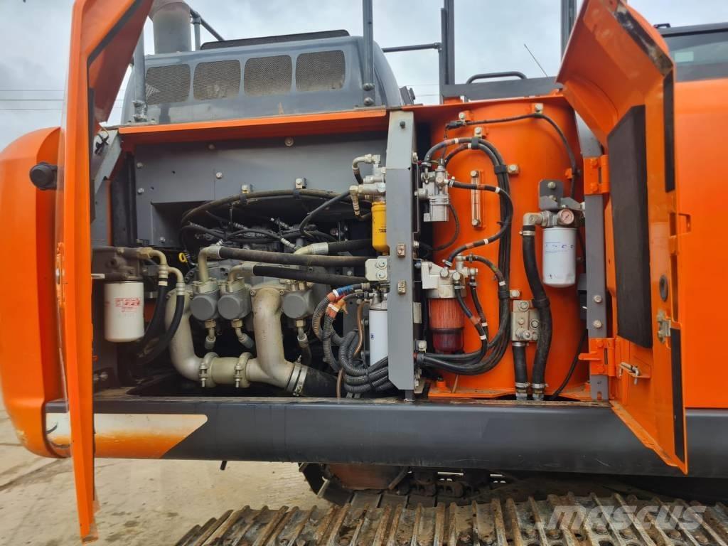 Hitachi ZX 210 LC-6 Bageri gusjeničari
