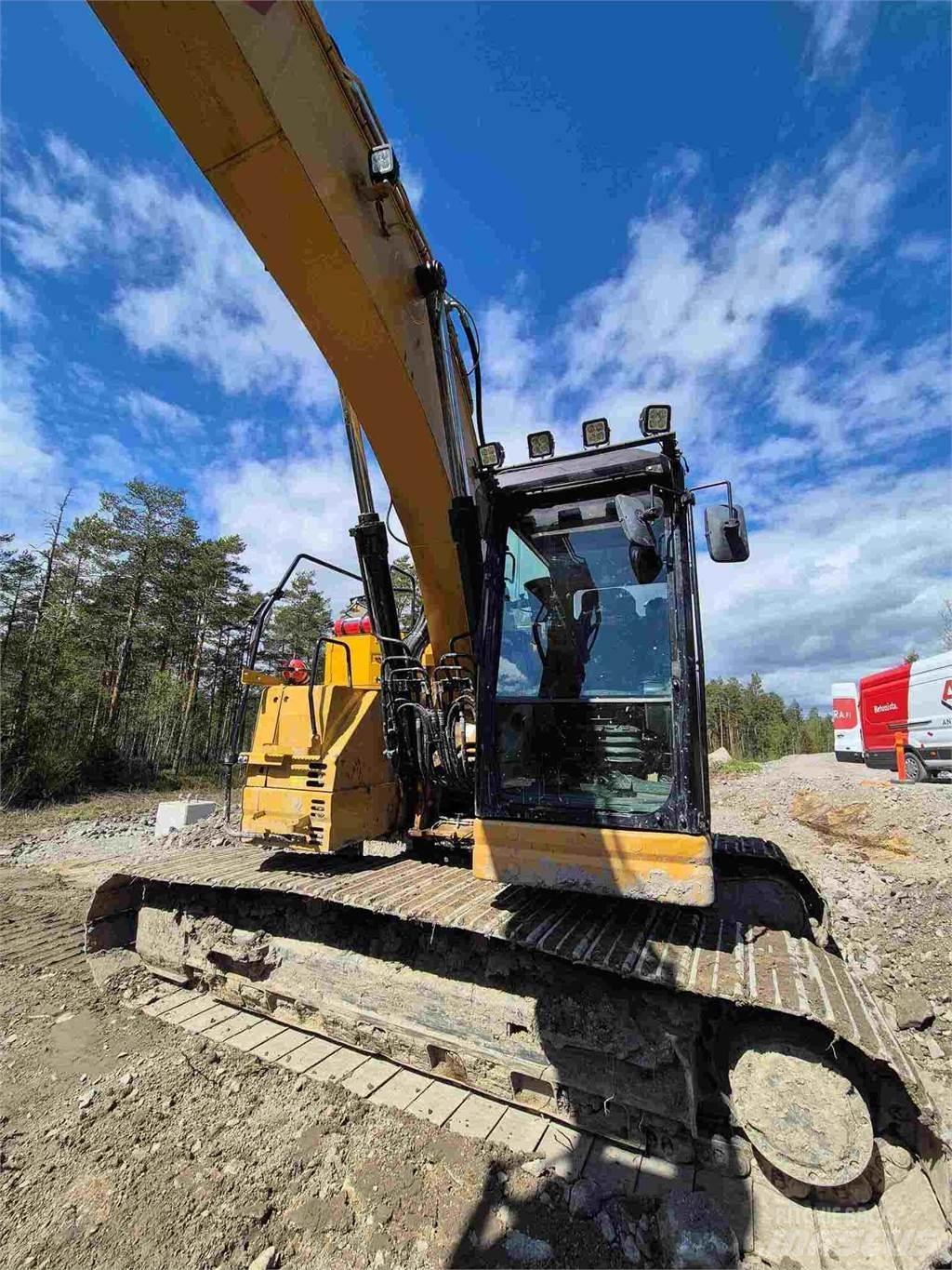 CAT 325FLCR Bageri gusjeničari