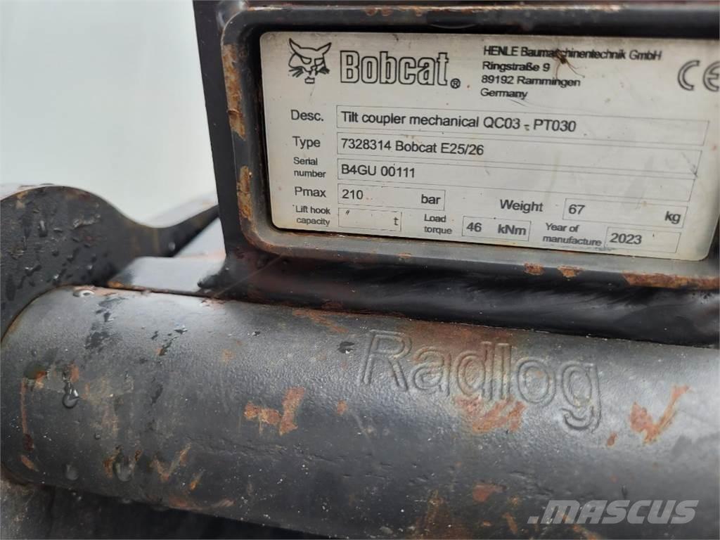 Bobcat E27 Mini bageri <7t