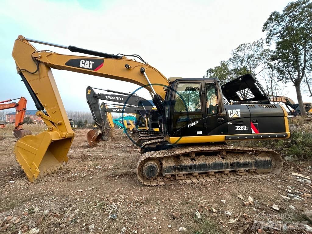 CAT 326D Bageri gusjeničari