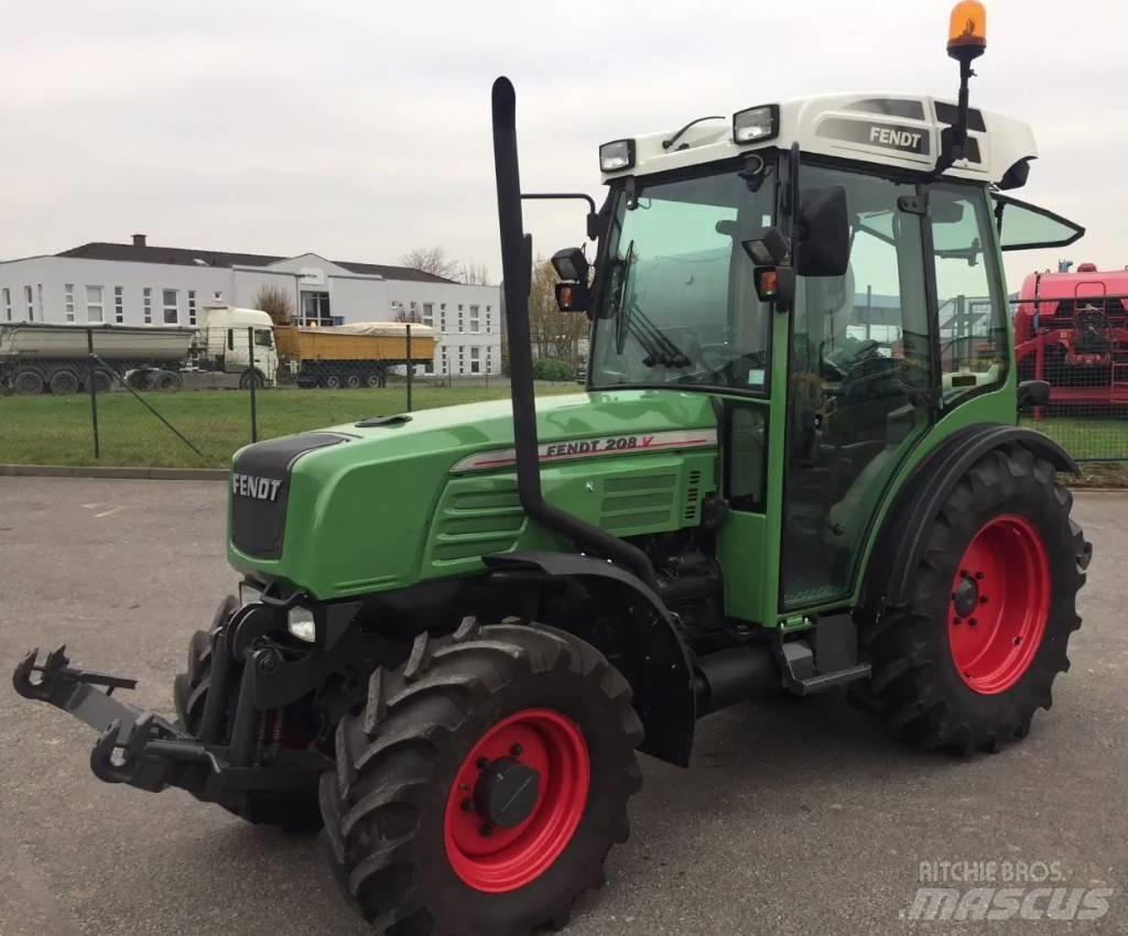 Fendt 208 V Traktori