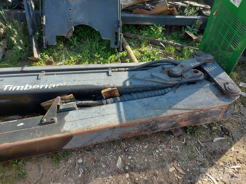 Loglift 210 Kranovi za stabla