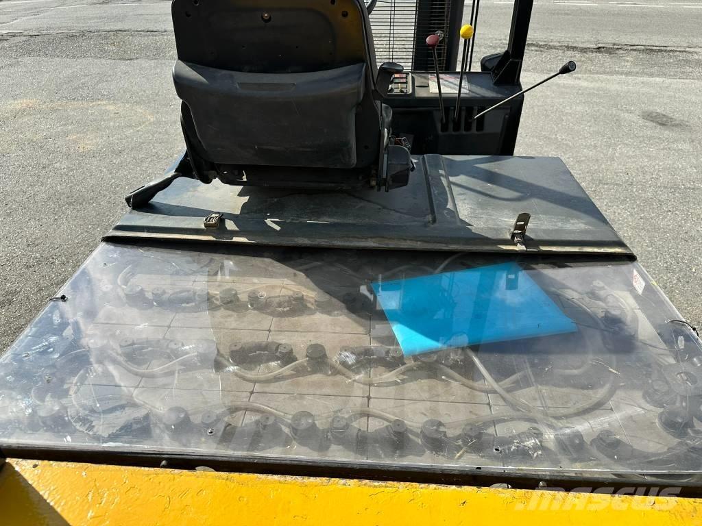 OM E50N Električni viličari