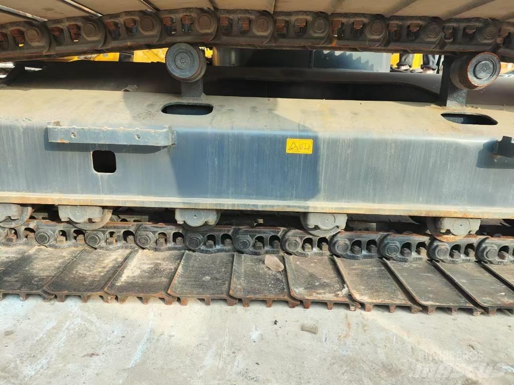 Kobelco SK200D Bageri gusjeničari