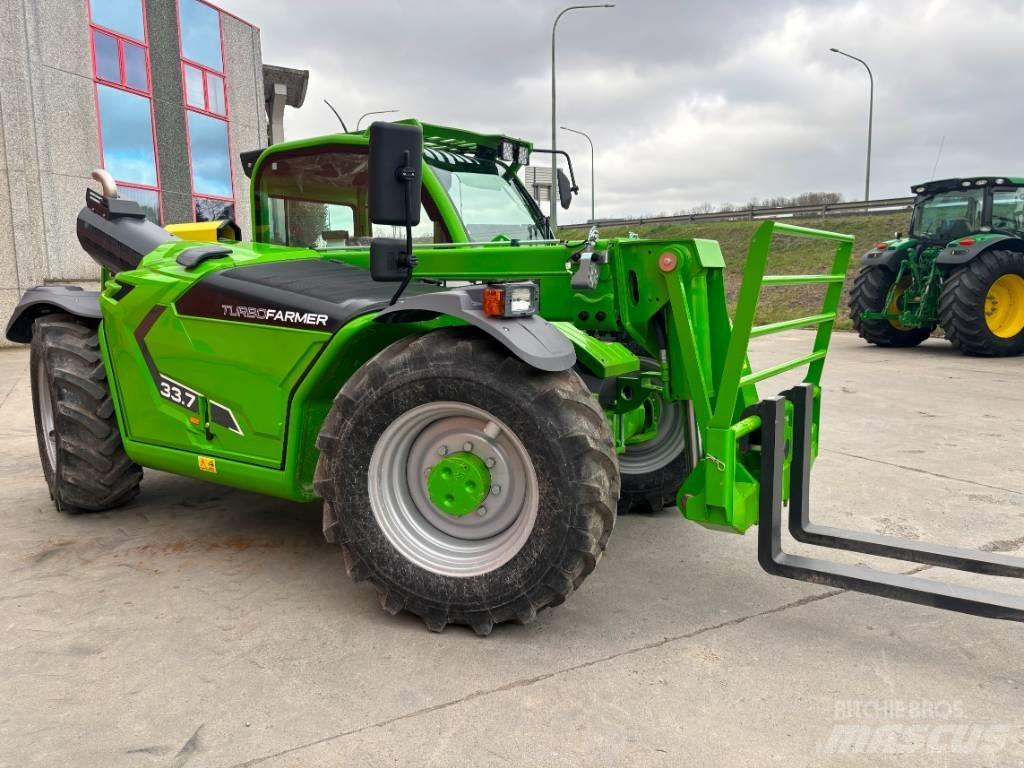 Merlo TF33.7 Poljoprivredni teleskopski utovarivači