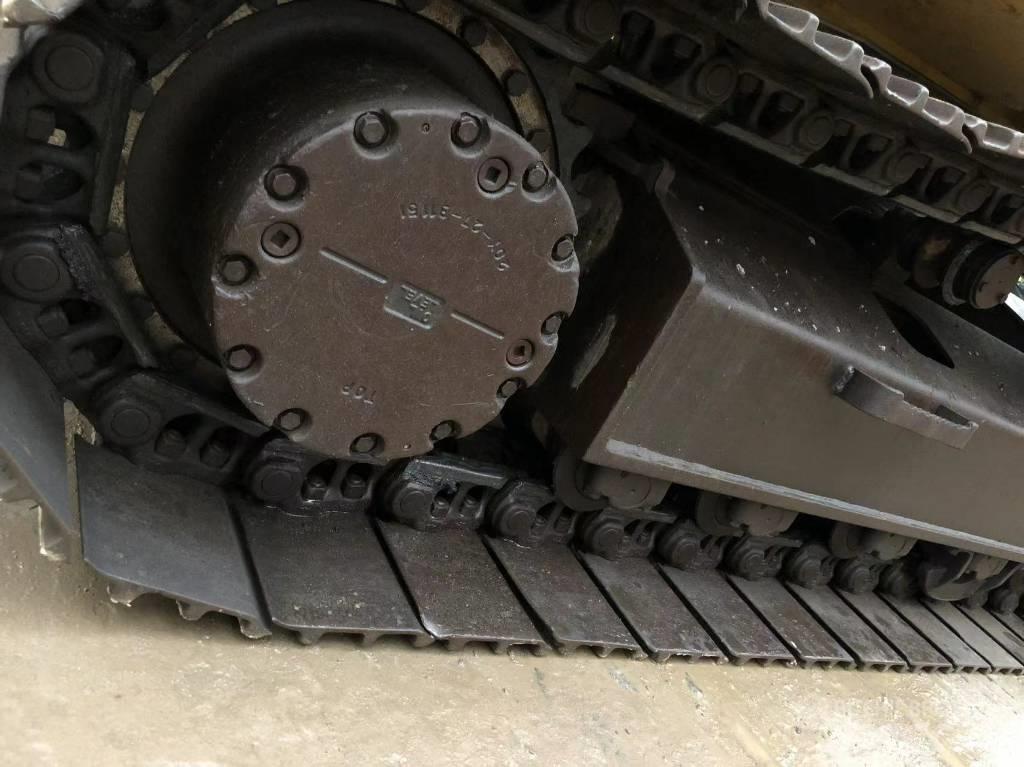 Komatsu 200-7 Bageri gusjeničari