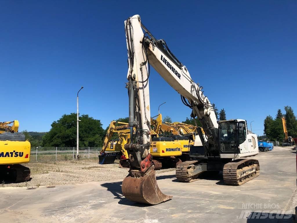 Liebherr R936 NLC Bageri gusjeničari