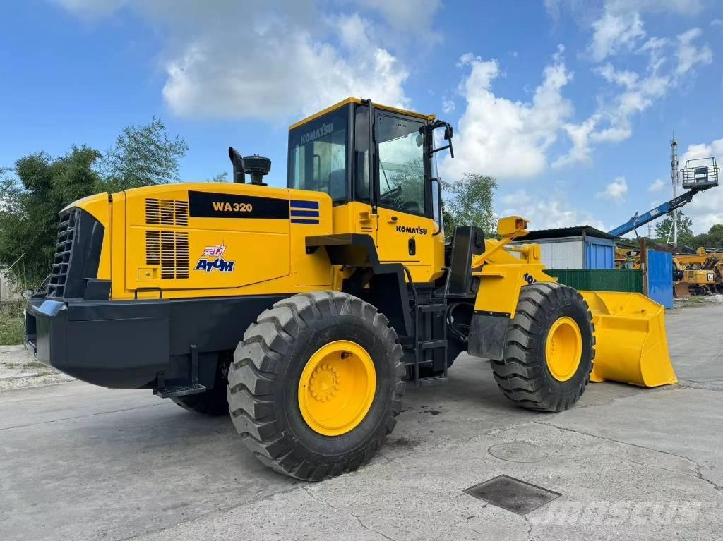Komatsu WA 320-5 Utovarivači na kotačima