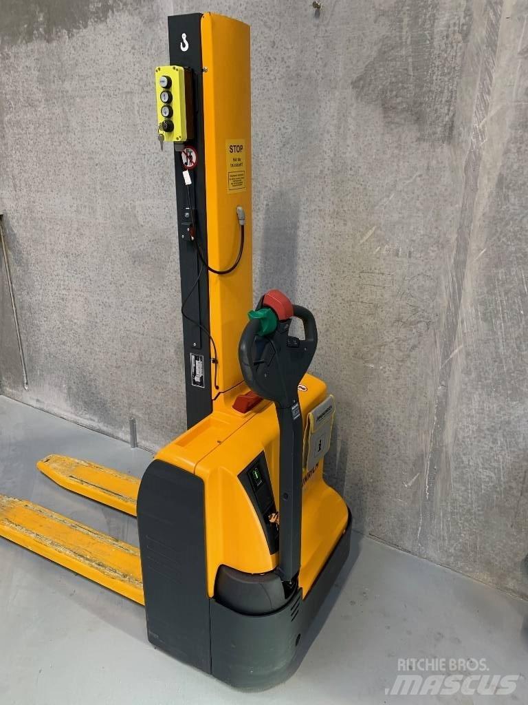 Jungheinrich EMC 110 Ručni električni viličar