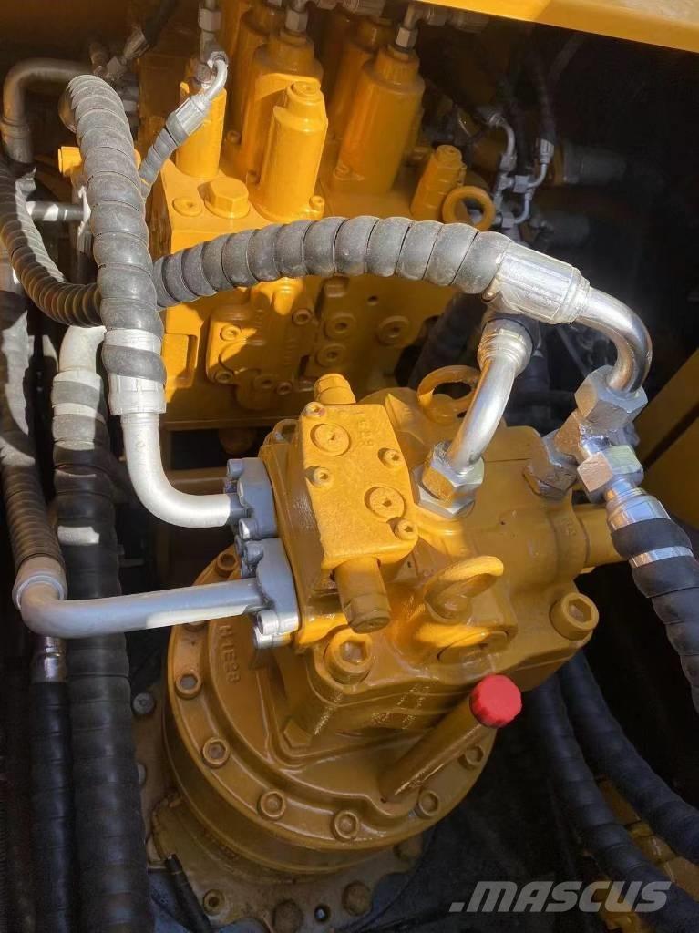 Sany SY215C Bageri gusjeničari