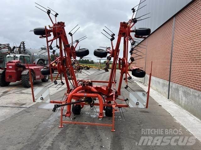 Kuhn GF8501 Okretači i sakupljači sijena