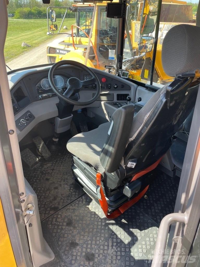 Volvo A30G Zglobni demperi